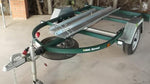 Cargar imagen en el visor de la galería, Remolque Motos Pintado Serie Moto-Quad 3000 x 1590 mm. | 500 Kg
